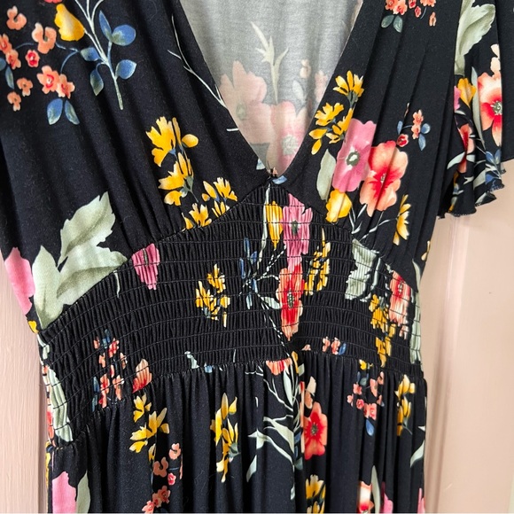 🆕 Forever 21 Floral Navy Dress (NWOT) - Picture 3 of 5